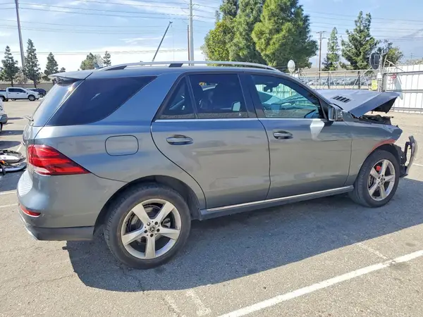 4JGDA5JB1HA972607 2017 MERCEDES-BENZ GLE - Image 2