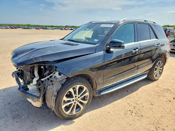 4JGDA5JB1JB082141 2018 MERCEDES-BENZ GLE - Image 1