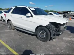 4JGDA5JB1JB135744 2018 MERCEDES-BENZ GLE