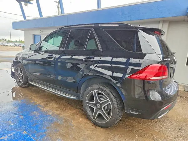 4JGDA5JB1JB139289 2018 MERCEDES-BENZ GLE - Image 2
