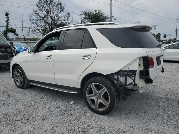 4JGDA5JB1JB158716 2018 MERCEDES-BENZ GLE - Image 2
