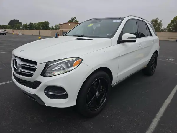 4JGDA5JB2GA625897 2016 MERCEDES-BENZ GLE - Image 2