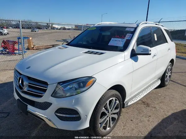 4JGDA5JB2GA655708 2016 MERCEDES-BENZ GLE - Image 2