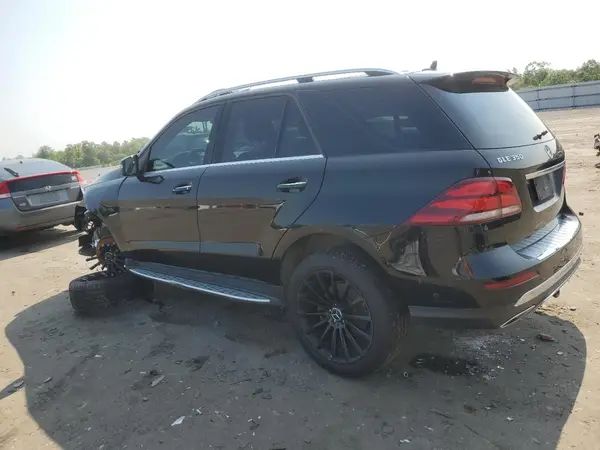4JGDA5JB2GA660245 2016 MERCEDES-BENZ GLE - Image 2