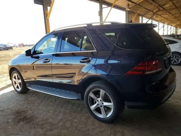 4JGDA5JB2GA699742 2016 MERCEDES-BENZ GLE - Image 2