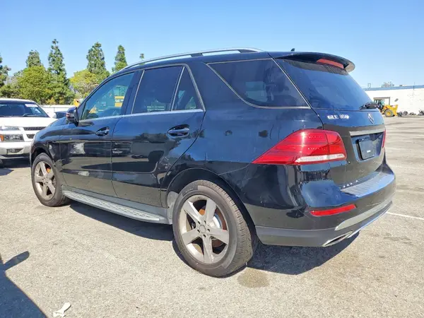 4JGDA5JB2GA728852 2016 MERCEDES-BENZ GLE - Image 2