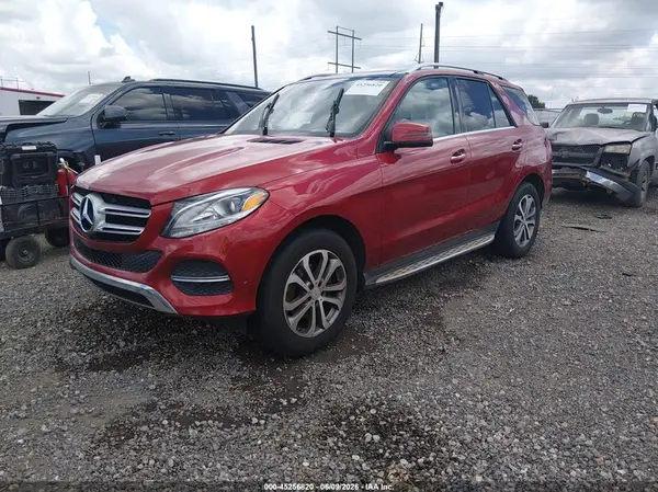 4JGDA5JB2GA767103 2016 MERCEDES-BENZ GLE - Image 2