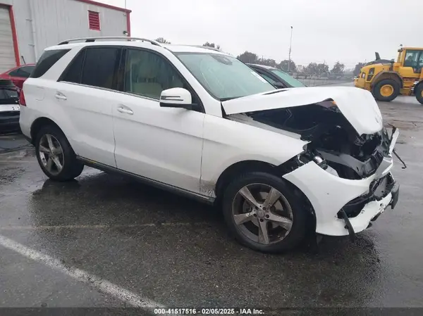 4JGDA5JB2GA794740 2016 MERCEDES-BENZ GLE - Image 1