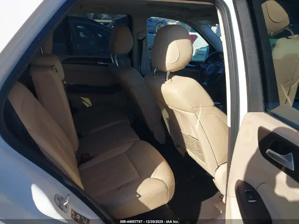 4JGDA5JB2HA837233 2017 MERCEDES-BENZ GLE - Image 8
