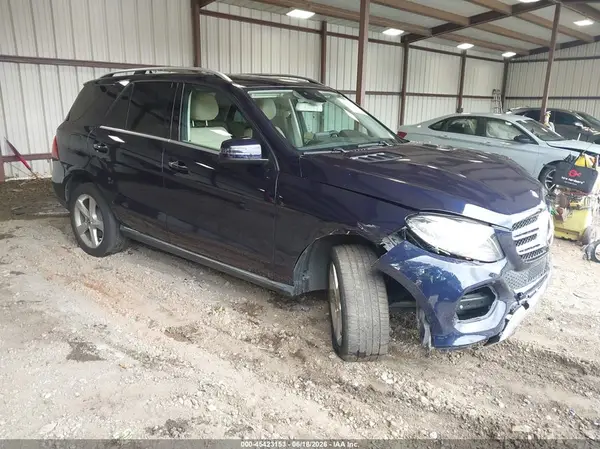 4JGDA5JB2HA935274 2017 MERCEDES-BENZ GLE - Image 1