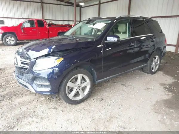 4JGDA5JB2HA935274 2017 MERCEDES-BENZ GLE - Image 2