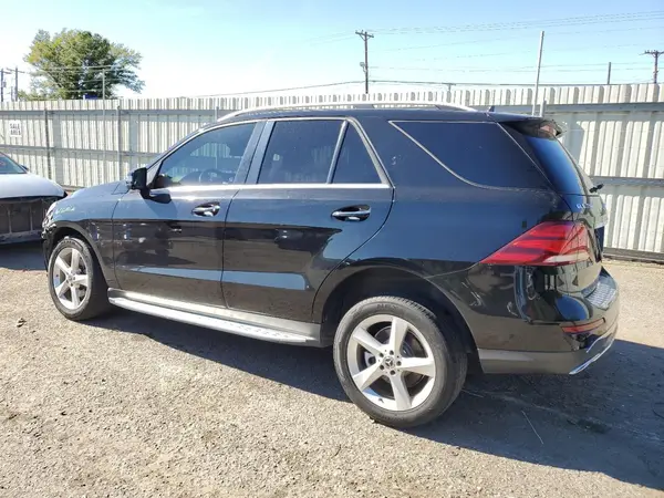 4JGDA5JB2HA939129 2017 MERCEDES-BENZ GLE - Image 2