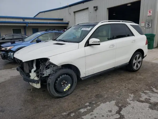 4JGDA5JB2HA944055 2017 MERCEDES-BENZ GLE - Image 1