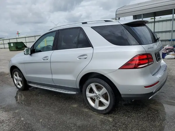 4JGDA5JB2JB003172 2018 MERCEDES-BENZ GLE - Image 2