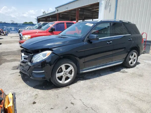 4JGDA5JB2JB035121 2018 MERCEDES-BENZ GLE - Image 1