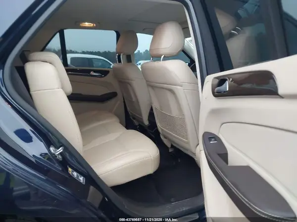 4JGDA5JB2JB072069 2018 MERCEDES-BENZ GLE - Image 8