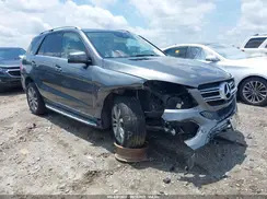 4JGDA5JB2JB076459 2018 MERCEDES-BENZ GLE