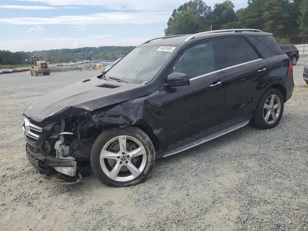 4JGDA5JB2JB148972 2018 MERCEDES-BENZ GLE - Image 1