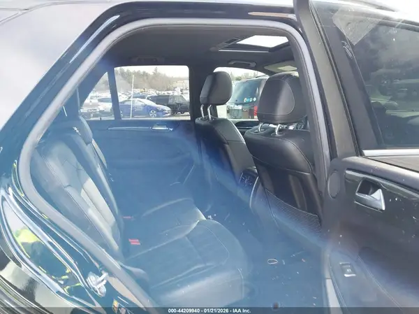 4JGDA5JB2JB169062 2018 MERCEDES-BENZ GLE - Image 8