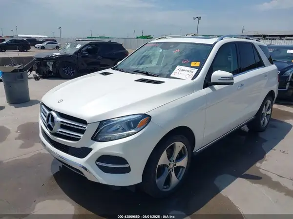 4JGDA5JB3GA644765 2016 MERCEDES-BENZ GLE - Image 2