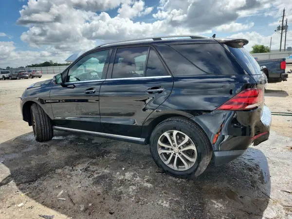 4JGDA5JB3GA669438 2016 MERCEDES-BENZ GLE - Image 2