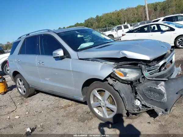 4JGDA5JB3GA685297 2016 MERCEDES-BENZ GLE - Image 1
