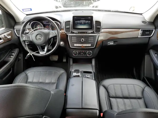 4JGDA5JB3GA709565 2016 MERCEDES-BENZ GLE - Image 8