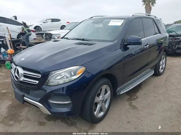 4JGDA5JB3GA709713 2016 MERCEDES-BENZ GLE - Image 2