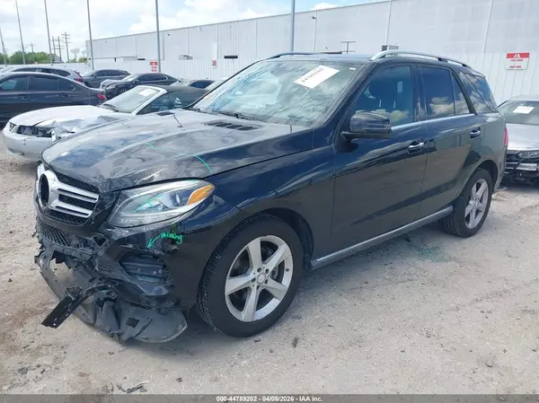 4JGDA5JB3GA730724 2016 MERCEDES-BENZ GLE - Image 2