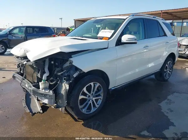 4JGDA5JB3GA783696 2016 MERCEDES-BENZ GLE - Image 2