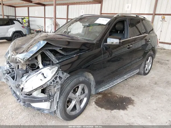 4JGDA5JB3HA817542 2017 MERCEDES-BENZ GLE - Image 2