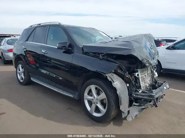 4JGDA5JB3HA868152 2017 MERCEDES-BENZ GLE - Image 1