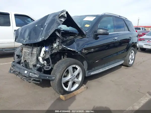 4JGDA5JB3HA868152 2017 MERCEDES-BENZ GLE - Image 2