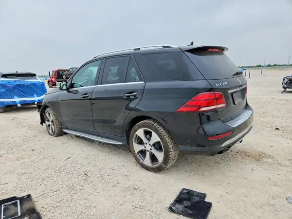 4JGDA5JB3HA885744 2017 MERCEDES-BENZ GLE - Image 2