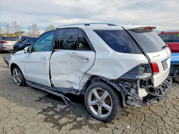 4JGDA5JB3HA950592 2017 MERCEDES-BENZ GLE - Image 2