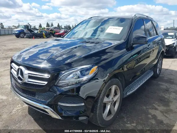4JGDA5JB3HA977145 2017 MERCEDES-BENZ GLE - Image 2