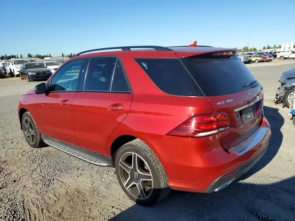 4JGDA5JB3JB045897 2018 MERCEDES-BENZ GLE - Image 2