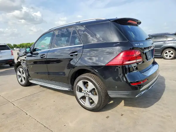 4JGDA5JB3JB053868 2018 MERCEDES-BENZ GLE - Image 2