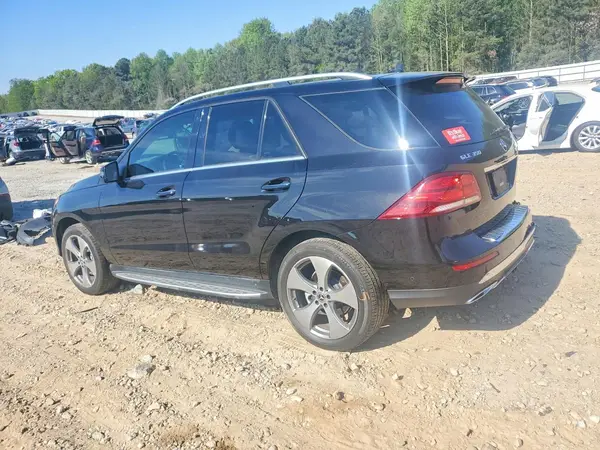 4JGDA5JB3JB061386 2018 MERCEDES-BENZ GLE - Image 2