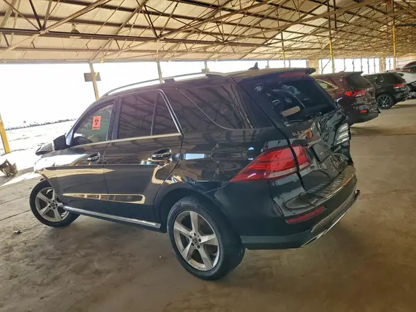 4JGDA5JB3JB105824 2018 MERCEDES-BENZ GLE - Image 2