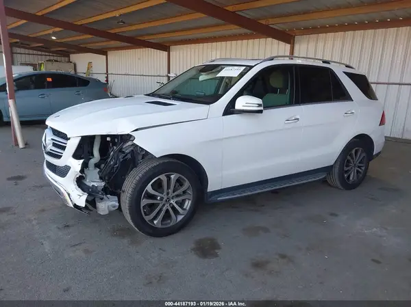 4JGDA5JB3JB182645 2018 MERCEDES-BENZ GLE - Image 2