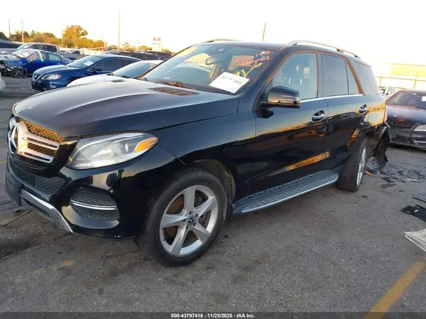 4JGDA5JB3JB187926 2018 MERCEDES-BENZ GLE - Image 2
