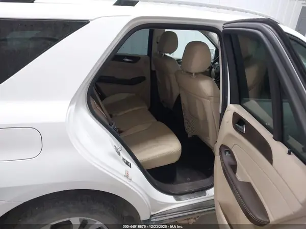 4JGDA5JB4GA644810 2016 MERCEDES-BENZ GLE - Image 8