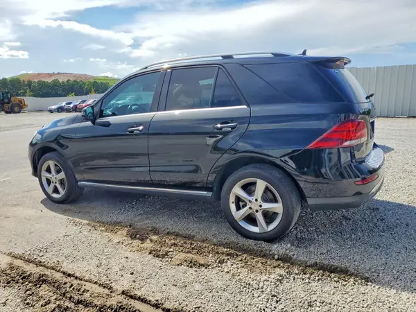 4JGDA5JB4GA681985 2016 MERCEDES-BENZ GLE - Image 2