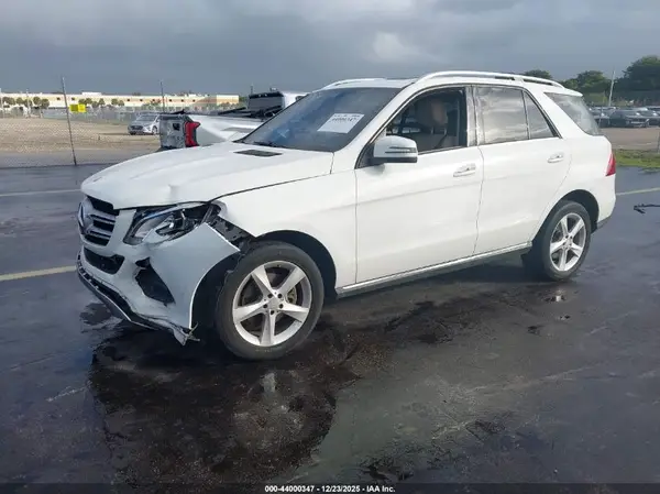 4JGDA5JB4GA694154 2016 MERCEDES-BENZ GLE - Image 2