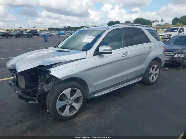 4JGDA5JB4GA731056 2016 MERCEDES-BENZ GLE - Image 2
