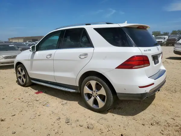 4JGDA5JB4GA732000 2016 MERCEDES-BENZ GLE - Image 2