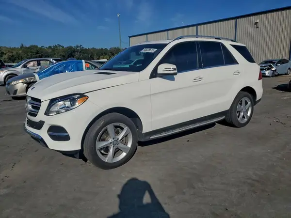 4JGDA5JB4GA761819 2016 MERCEDES-BENZ GLE - Image 1