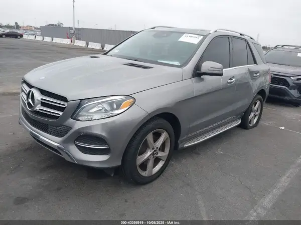 4JGDA5JB4GA786686 2016 MERCEDES-BENZ GLE - Image 2