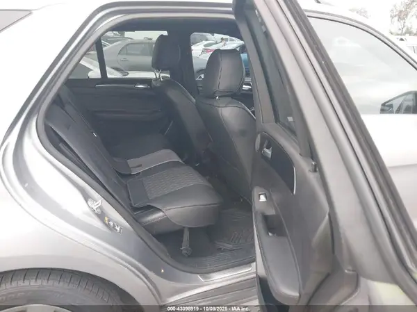 4JGDA5JB4GA786686 2016 MERCEDES-BENZ GLE - Image 8
